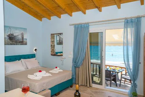 Elena's Seaside Apartments & Studios