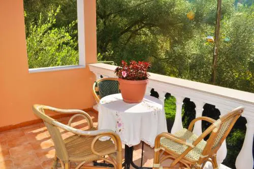 Holiday House Letta in a very quiet location in Agios Gordios Beach, Corfu