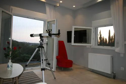 Luxury Apartment, Tranquility, Sea Views, Breeze