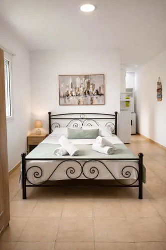 Olive tree house,Agios Gordios