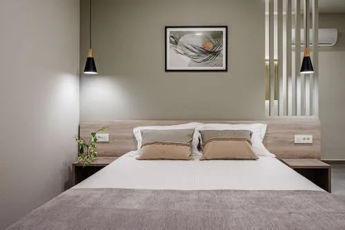 Anemoni Suites