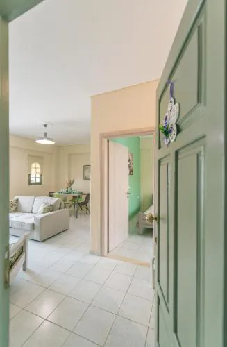 Kallas Apartments