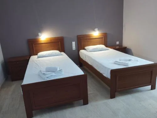 Panos Apartments