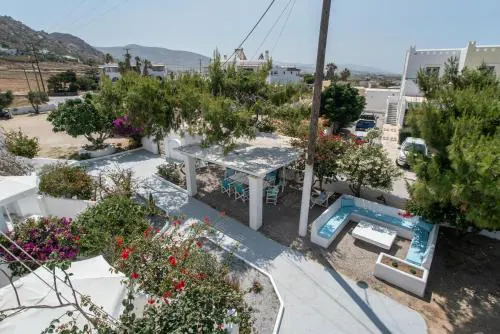 Maroulis Studios Naxos