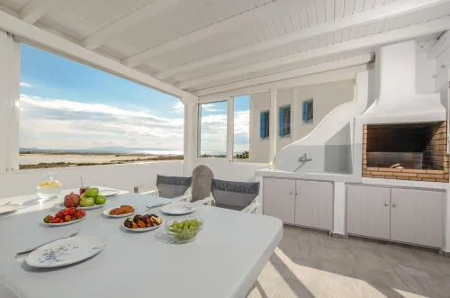 Naxian Wave Seaside Villa
