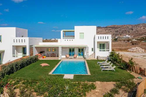 Plioni Villas With Private Pool & Suites With Hot Tub