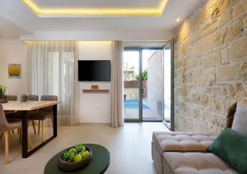 Southern Paradise Villas - Private Pool