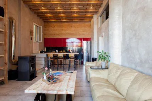 Lenico Beachfront Suites