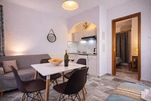 Michele Marie apts