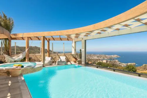 Minimalist Mediterranean Blue key Villa with Sea View & Infinity Heated Pool
