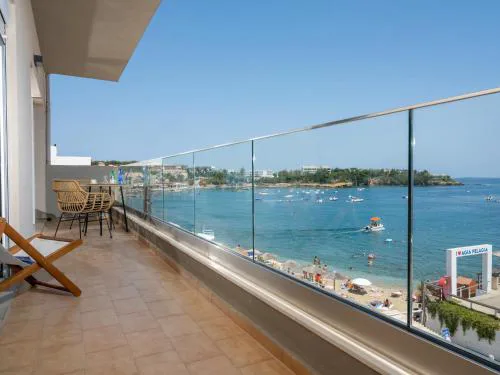 Omnia Apartments