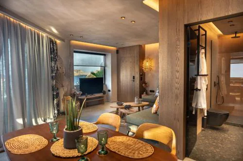 Paragon Suites 1