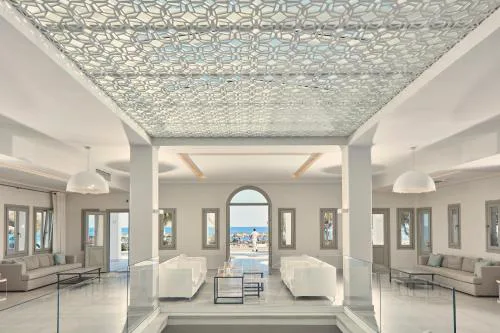 Aqua Blue Beach Hotel