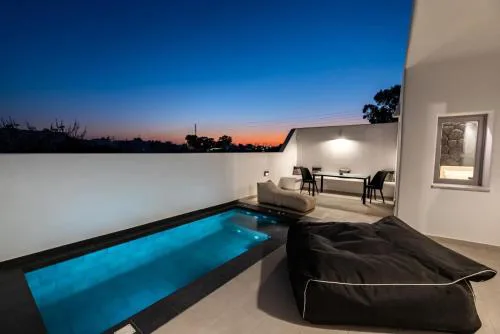 Charming Santorini Villa 2 Bedrooms Premium Villa Private Heated Pool