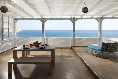 Soultouch Beachfront Villa