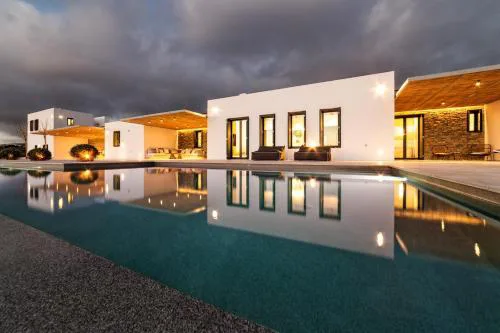 Amazing Villa Mustora private parking and pool