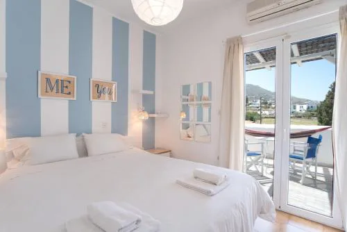 Livadia Seaside Studios 14