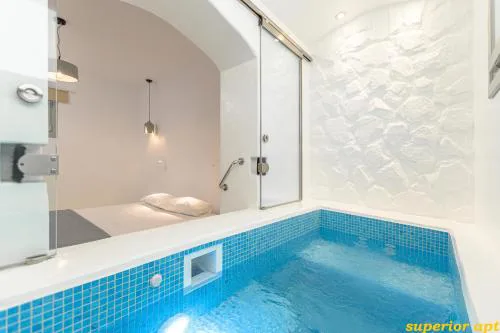 Aphrodite Luxury Apartments