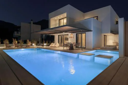Bianco Villa - Adam
