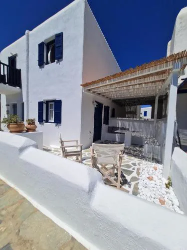 Blue Pearl Maisonette