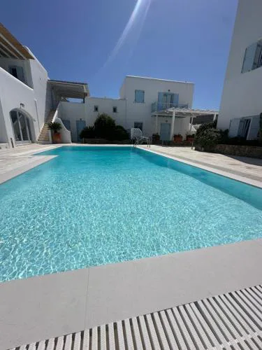 Mimoza Collection suites