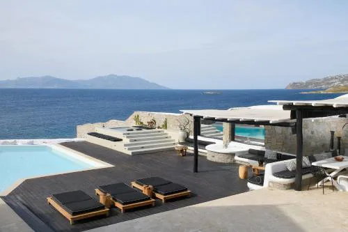 Villa Sea Front pool-hot tub by Calypso Sunset Villas