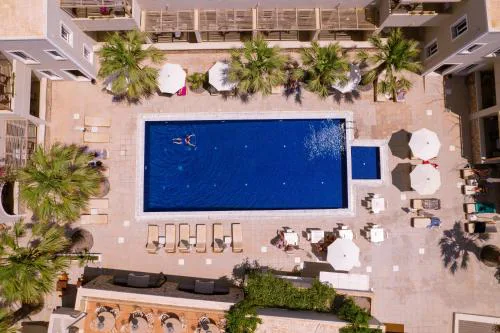 Rose Bay Hotel