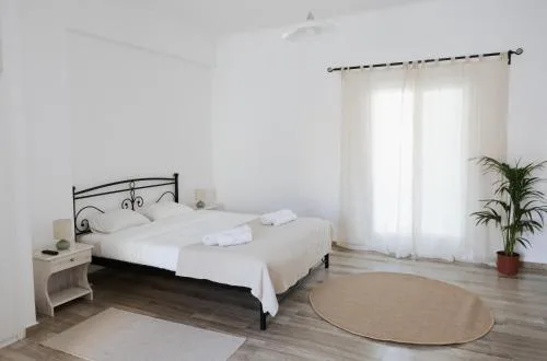White wave studio 4