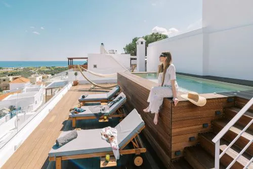 Kalathos Square luxury suites