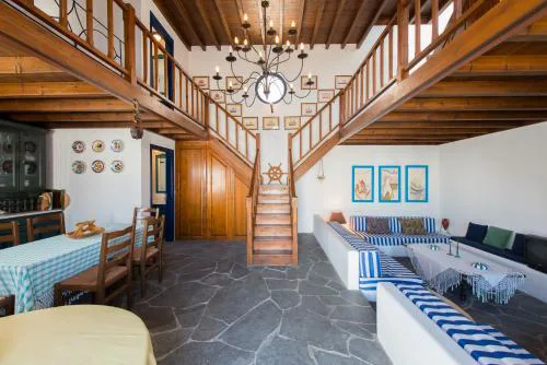 Litsa Holiday Home