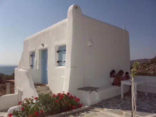 Karades Houses Medusa