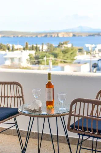 Cozy Sea View Home in Drios, Near Beaches and Shops