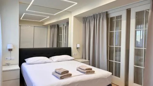 Elea Verde Blu Apt