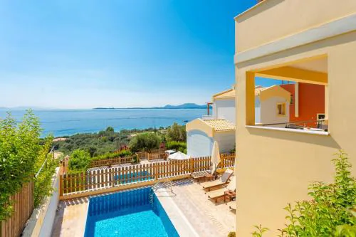 Villa Sequoia Yellow