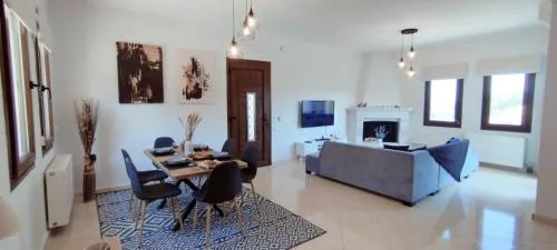 "IRO HOUSE" 600m from the beach