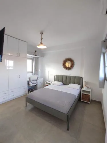 Orion - Sea View Studio