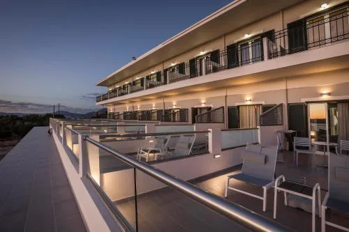 Limanaki Hotel