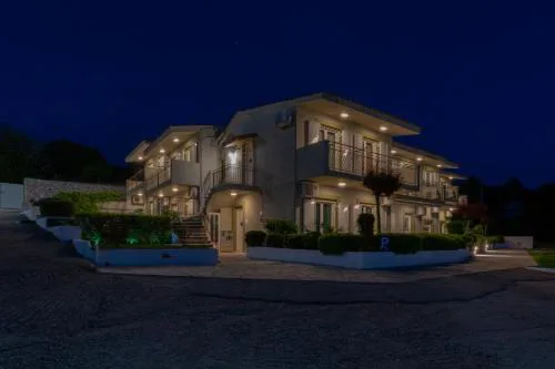 Nondas Apartments