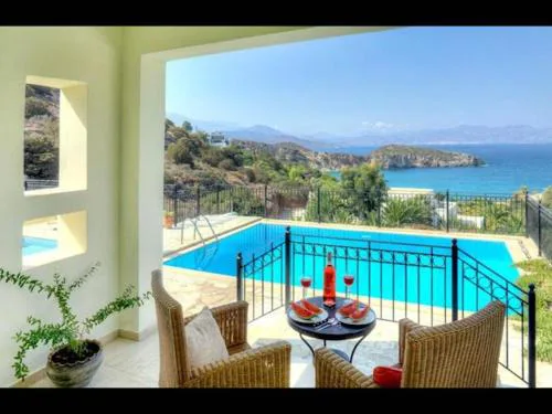 Villa Ares with private pool and a spectacular seaview 150m from the beach