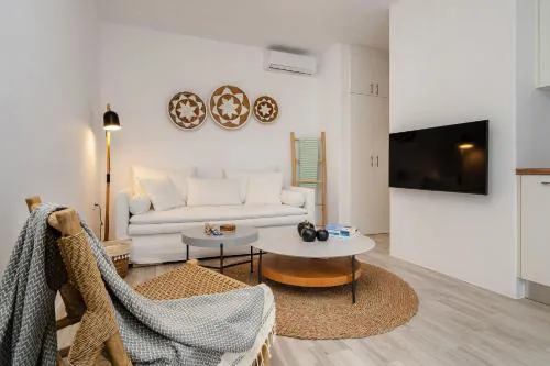 Julie's luxury apartment