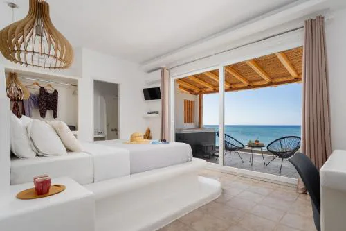 Manios Suites