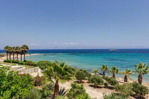 Paros Blue Dolphin FULLY RENOVATED by RIVEA GROUP