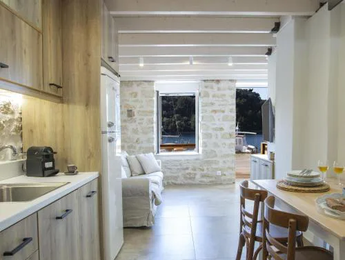 E Loft