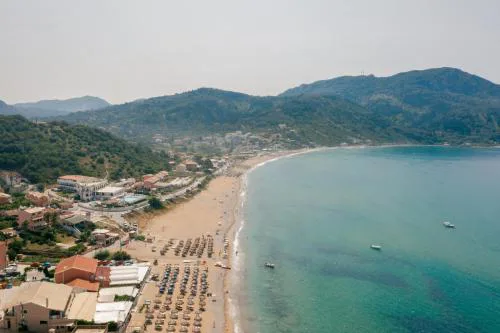 Delfini Resort