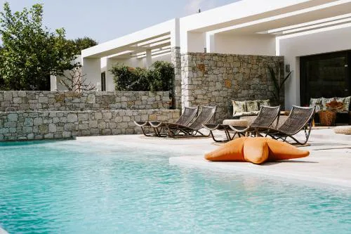Hidden Hill Naxos Villas