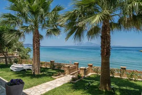 Playa Del Zante, by TK Premium Stays