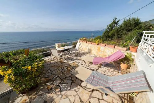 Oceanfront Studio at Paramonas Beach