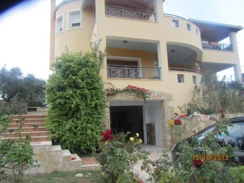 Christina 's House