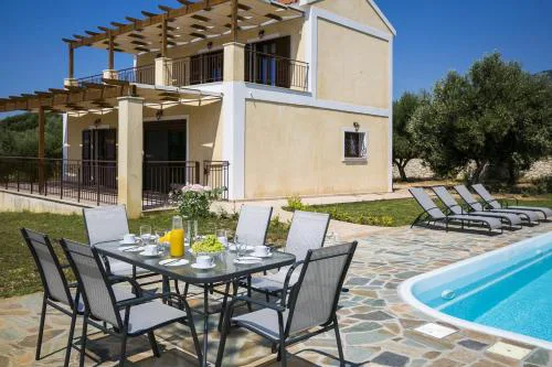 Villa Karavias by Villa Select