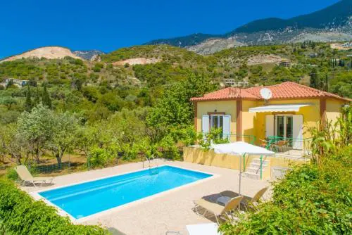 Villa Russa Alekos
